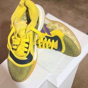 Marquee Boost Low Yellow no box